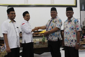 PKS DUKUNG YUSRAN-DARSONO