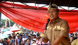 Bupatib Mustafa Acara Festival Ogoh-Ogoh