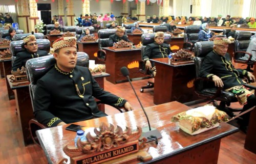Anna Morinda,DPRD Kota Metro