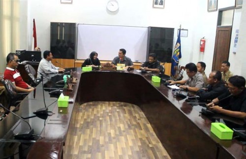 Yulianto,Alizar,DPRD Metro