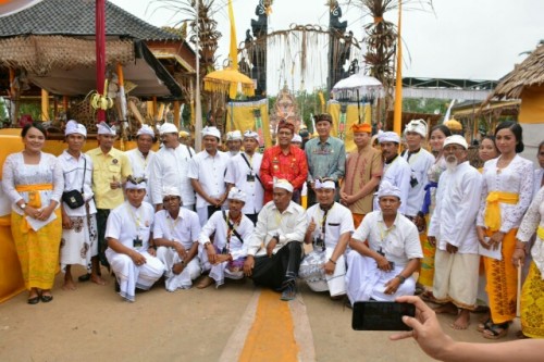 Umat Hindu Bali, Adik Kejagung RI, Persemian Pure