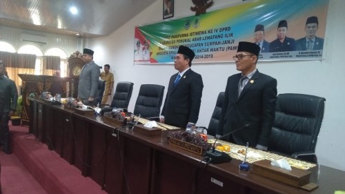 Pimpinan Sidang DPRD PALI