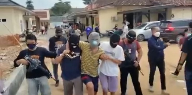 Dua Saudara Curi Motor, Media Lampung, Portal Lampung, Info Lampung