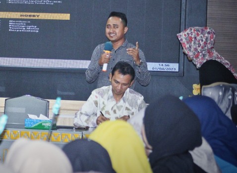 Kepala Bidang Pendidikan PWI Metro Arby