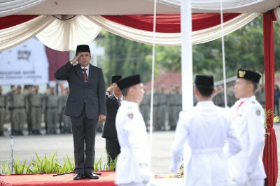 Gubernur Lampung Ridho Ficardo Pimpin Upacara 10 Noveber