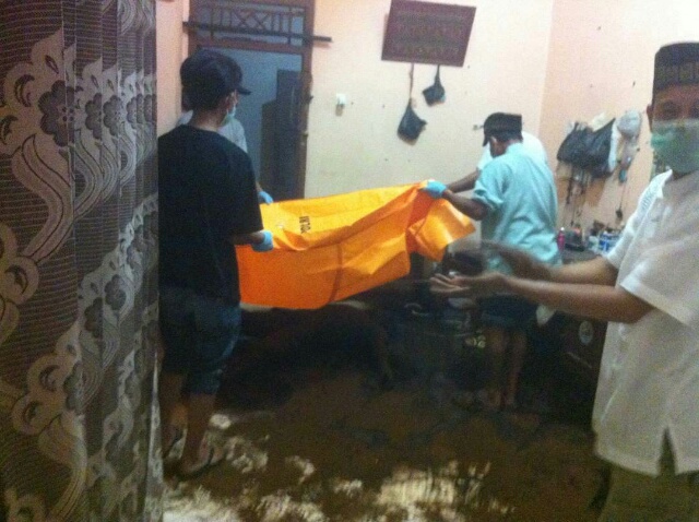 Pringsewu,Jenazah, Guru