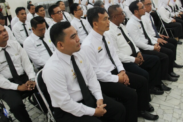 Pemerintah Kota Metro. Lec Kartika