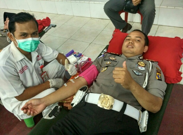 Donor darah Polres Lamteng
