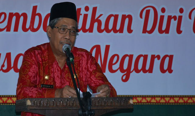 Pemkab Lamteng,Adik Kejagung,Loekman djoyo,Ketua DPC PDIP Lamteng,Portal Lampung,Media Lampung