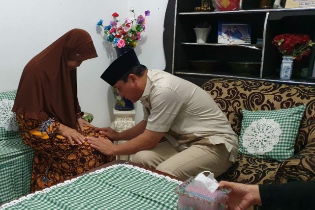 Info Kapal Selamat Manggala 402, Kapal Selam Indonesia, Nasib Awak Kapal Manggala, Ibunda Kapten Kapal Manggala, Info Metro, Portal Berita Metro, Info Berita Lampung