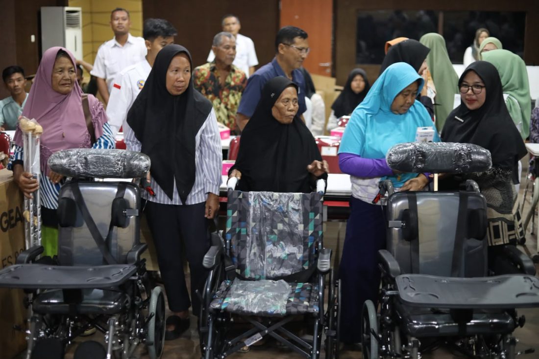 Alat bantu penyandang cacat
